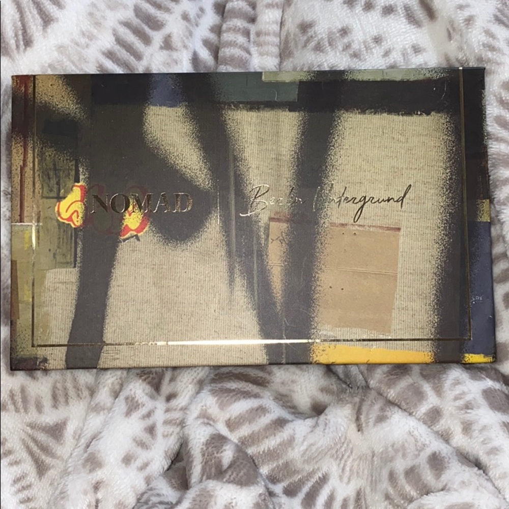 Nomad Berlin Underground Eyeshadow Pallet